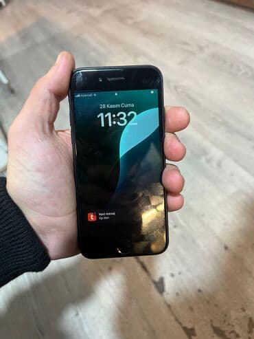 Apple iPhone: IPhone SE 2020, 64 GB, Qara, Zəmanət, Barmaq izi, Simsiz şarj — 2