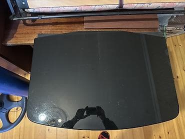 стеклянный стол офисный: Прямой ТВ стенд, Без полок, Стеклянный — 4