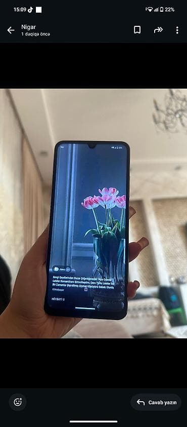 dubay telfonlar: Redmi smartfon - Arxa panel: açıq yaşıl-ağ gradient rəng, şüşə — 2