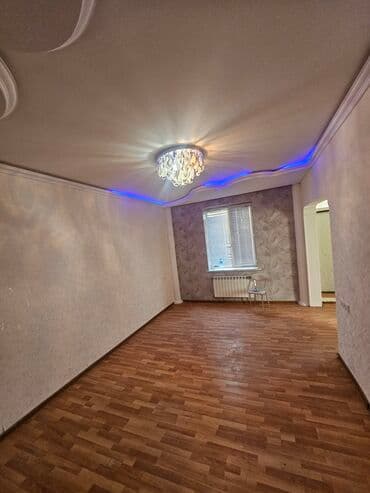 Qarajlar: 3 otaqlı, 100 kv. m, Orta təmir — 3