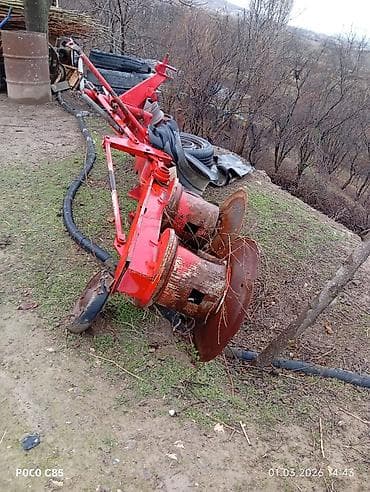 hyundai 1995 accent: İki aqrotexnika avadanlığı satılır: 1) İkibarabanlı otbiçən (fırlanan — 1