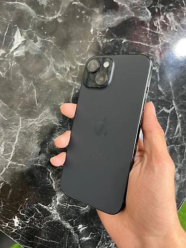 apple ipad a16: IPhone 15, Qara — 3