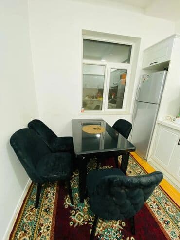 Mətbəx üçün, Açılan, Kvadrat masa, 4 stul