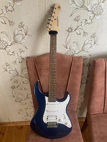Elektron gitara, Yamaha