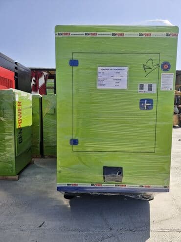 generator: Yaşıl və göy rəngli Genpower dizel generatoru. Elektrik enerjisi tələb — 3