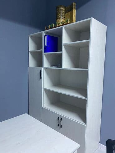 mebel islenmis: Ofis mebelləri 6 aydır sifarişlə yığılıb. Yenisindən seçilmir — 3