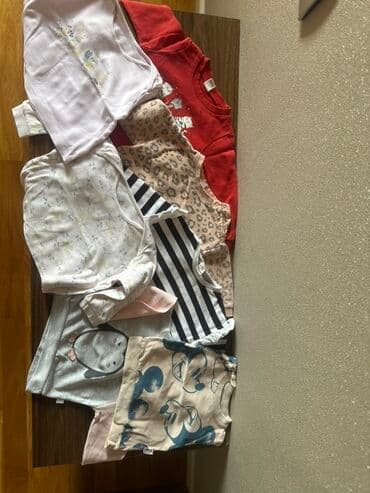 toxunma uşaq sviterləri: Hamisi birlikde 6-9 ay — 1