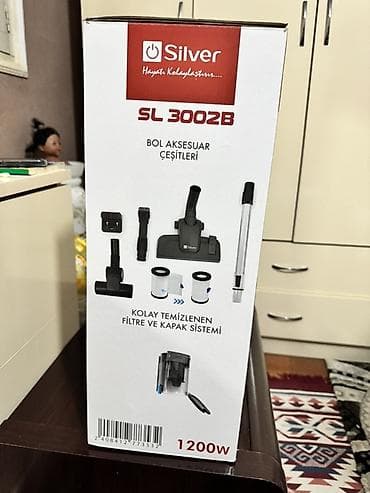 Silver SL 3002B şaquli elektrik süpürgəsi - Güc: 1200W - Texnologiya