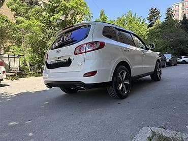 Продажа авто: Hyundai Santa Fe: 2 л | 2010 г. Внедорожник — 2