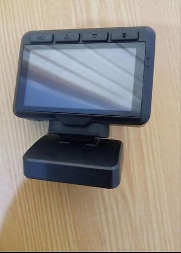 usb hard disk satilir: Avtomobil DVR (videoqeydiyyatçı) – ekranlı və maqnitli baza ilə - Ön — 1