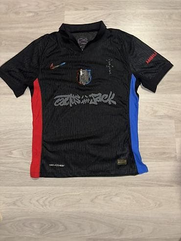cort: Nike x FC Barcelona “Cactus Jack” xüsusi dizayn futbol köynəyi. Forma — 1