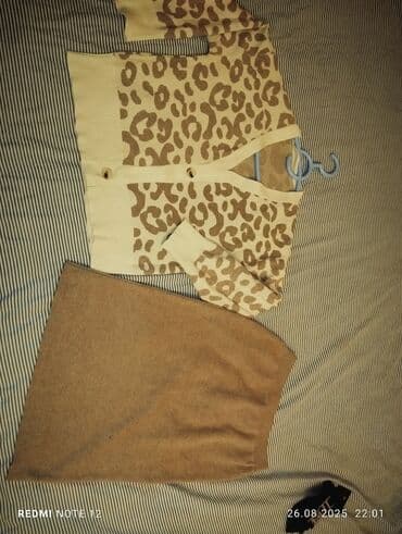 klassik geyim: Dəstlər, kostyumlar — 12