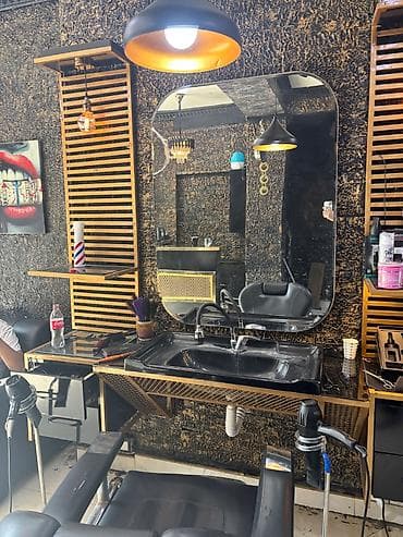 Salam tek tekde satılır desde satılır salon bağlandıqı ucun satılır 5 — 1