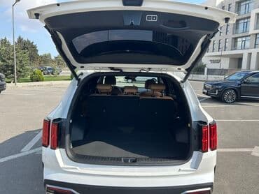 faizsiz kreditlə maşın: Kia Sorento: 1.6 l | 2023 il Ofrouder/SUV — 4