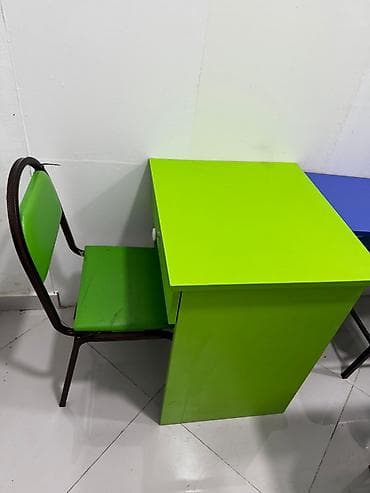 yevlax mebel: Aytən 🌺 parta oturacagla birlikde 60 manat ünvan sulu tepe çox sayda — 1