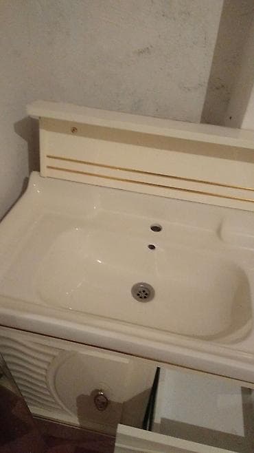 hamam şkafi: Vanna otağı üçün inteqrə lavabolu dolab dəsti - Rəng: krem/ivori — 5