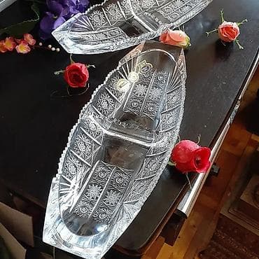 cayniy serviz: Tomun 2 eded boyuk şirniyyat ve ya cerez qabi. 36 sm olcusu. 1 ededi — 2