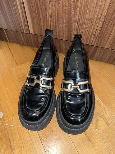 Мокасины и лоферы: Stradivarius, Размер: 38, цвет - Черный, Б/у — 1