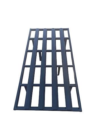 padon: Metal palet – 2,0 m x 0,90 m - Material: qalın divarlı metal/profil — 2