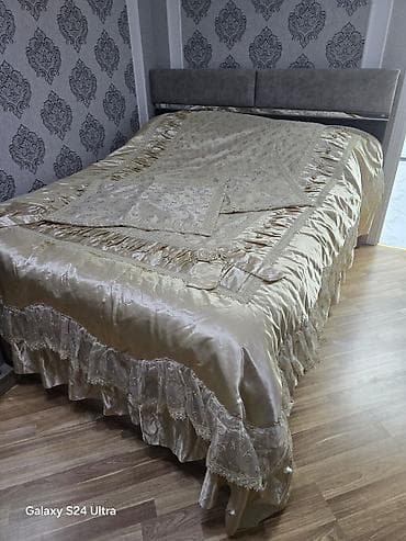 Yataq üçün İşlənmiş rəng - Qızılı Yataq örtüyü, Ünvandan götürmə