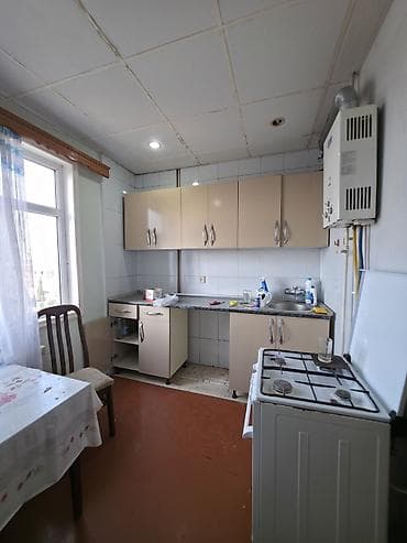 Mənzillər: Bakı, Qaraçuxur qəs., 1 otaqlı, Köhnə tikili, m. Neftçilər, 50 kv. m — 5