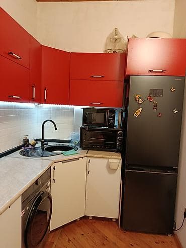 mebel stol stullar: Mətbəx mebel dəsti – qırmızı-ağ dizayn - Üst şkaflar: parlaq qırmızı — 6