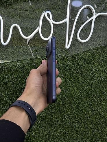 apple watch ultra 1: IPhone 14 Pro, Deep Purple, Face ID — 5