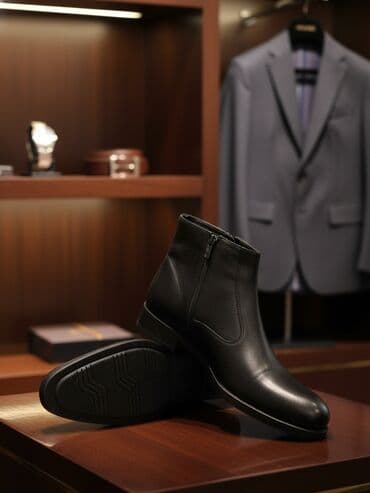 Məhsul: Kişi üçün zərif dəri qısa çəkmə (ankle boot) - Rəng: Qara -