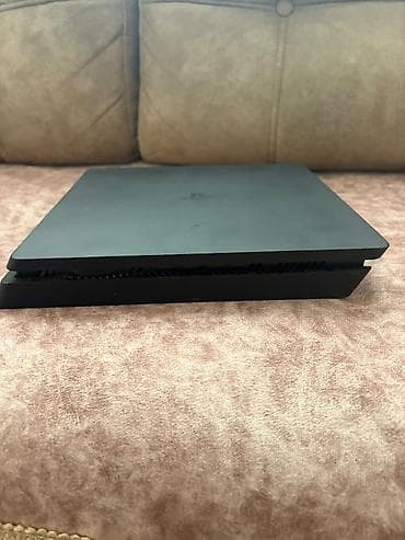 intel i5 notebook: Ps 4 satilir ideal veziyyetde hech bir problemi yoxdur 1 TB yaddaş — 3