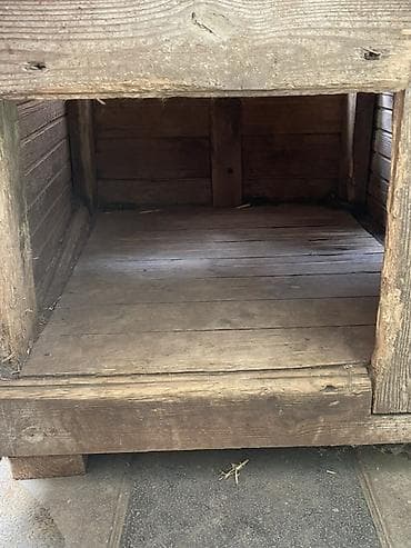 Yuvalar: Taxta it evi - Material: tamamilə taxtadan yığma karkas, üstü dalğalı — 2