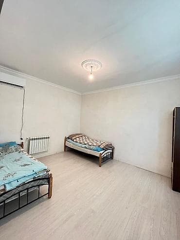 2 mərtəbəli həyət evi - Plan: 2 mərtəbə, geniş işıqlı otaqlar; yuxarı — 6
