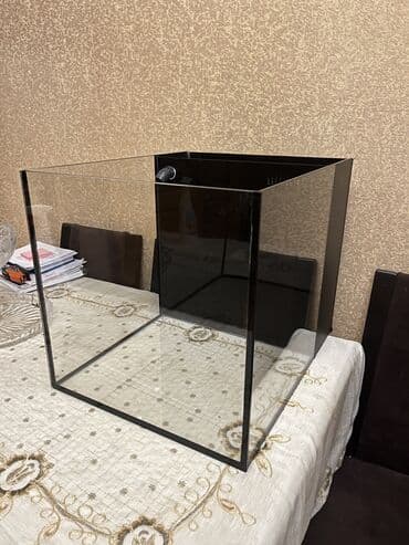 купить аквариум: Прямоугольный аквариум, Пустой, 80 л — 1