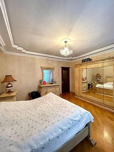 Klassik üslubda tam dəst yataq otağı mebeli - Rəng: açıq bej/şampan