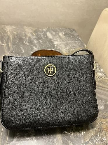 Çiyin çantası, Tommy Hilfiger, İşlənmiş lalafo.az -da Çiyin çantası, Tommy Hilfiger, İşlənmiş