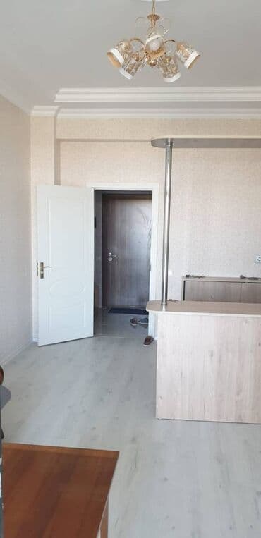 2 otaqlı mənzil vasitəçisiz: Sumqayıt Bağça şəhər kompleksində, 7 mərtəbəli binanın 2 mərtəbəsində — 5