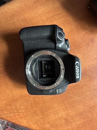 canon eos r5: Canon EOS 2000D DSLR fotoaparat dəsti - Korpus: Canon EOS 2000D (EOS — 6