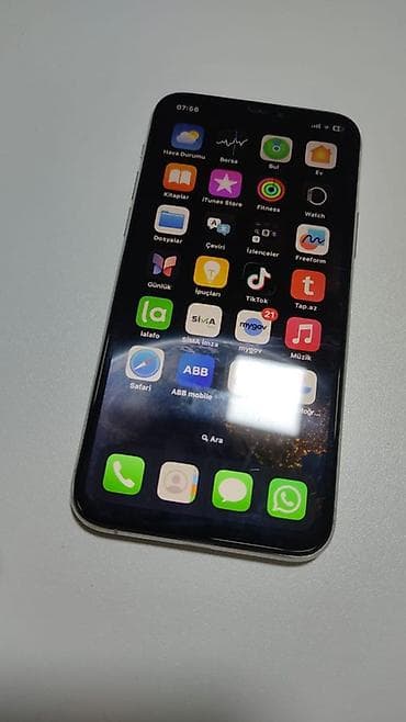 iphone 14 pro ekranı: IPhone 11 Pro, 64 GB, Gümüşü, Face ID — 4