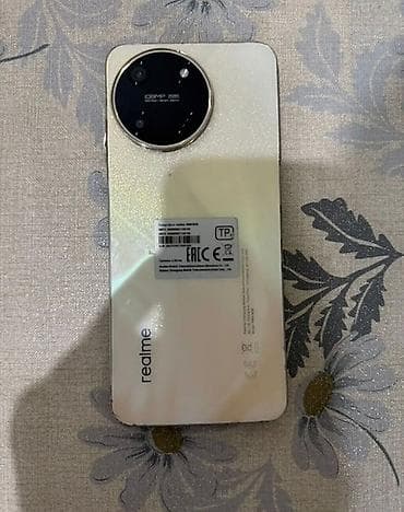 Realme 256 ГБ, цвет - Белый, Битый, Отпечаток пальца, Беспроводная зарядка