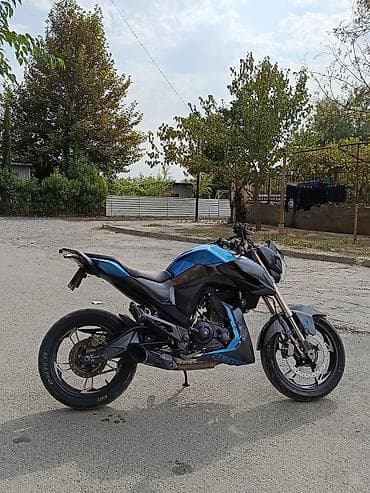 rks moped: Zontes - zt 155 z2, 200 sm3, 2024 il, 7200 km — 2