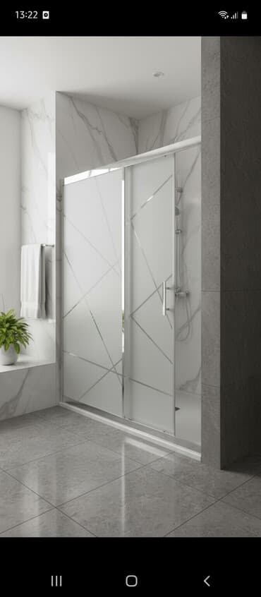 душевая кабина: Gümüşü rəngli çərçivəyə malik, üzərində xətlər olan şüşə duş kabinəsi — 1