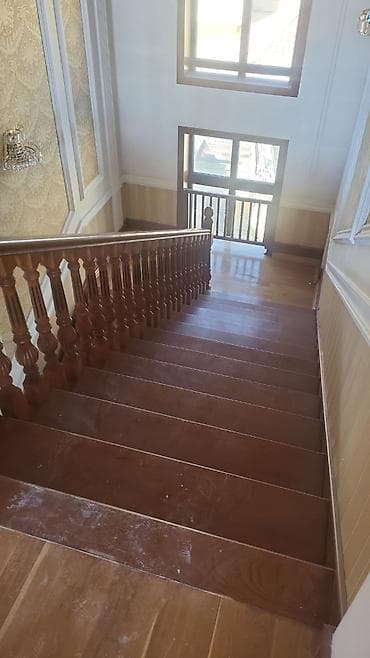 dam: Məhsul: Bərk ağacdan hazırlanmış dekorativ daxili pilləkən 120 ölçüsü — 5