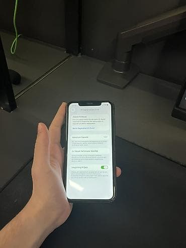 ikinci əl iphone 11: IPhone 11, 64 GB, Qara, Face ID — 7