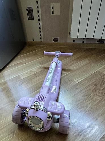 scooter uşaq ucun: Skuter. Hundurluye gore tenzimlenir. Musiqilidi. Qiymeti 30 azn — 2