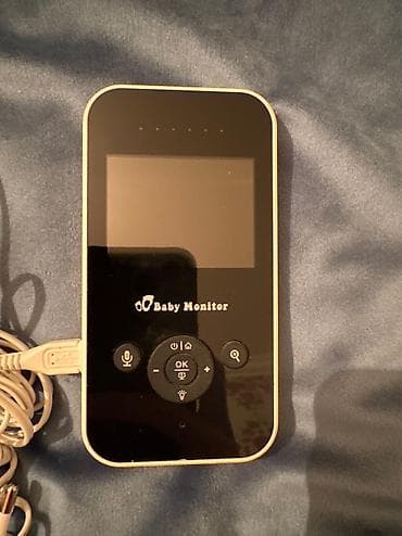 qara sade donlar: Usaq telsizi. 100m tutur men o qederin yoxlamisam belke daha coxda — 2