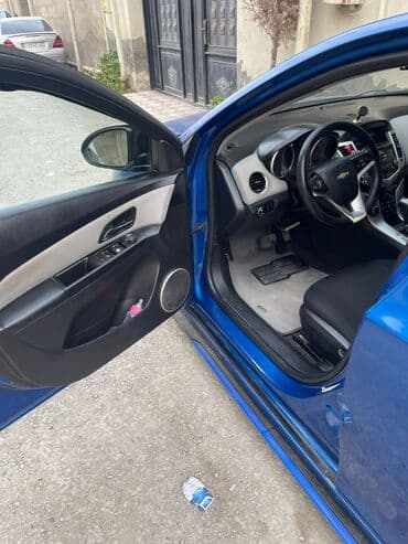 turbo az ucuz masinlar 07: Chevrolet Cruze: 1.8 l | 2010 il 400 km Sedan — 6