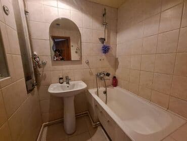 kurdexanida evler: Bakı, Bakıxanov qəs., 3 otaqlı, Köhnə tikili, 80 kv. m — 9