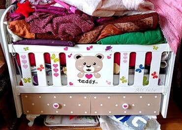 yeni doğulmuş uşaq ucun hədiyyə: Oğlan və qız üçün, Yeni, Beşik, Matrassız, Yellənmə mexanizm ilə — 2