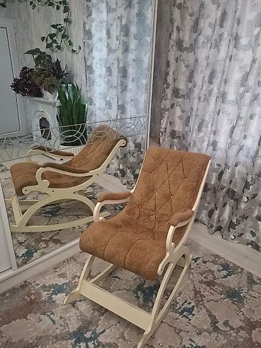 Кресло-качалка, Ткань, Нет кредита — 1