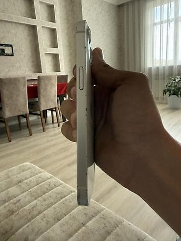 iphone x barter: IPhone 13, Ağ — 3
