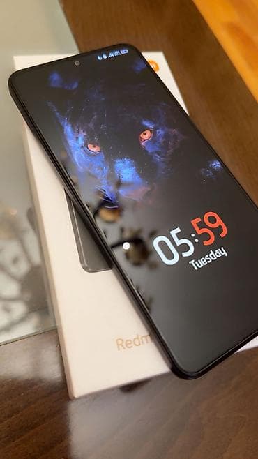 kamera 3mp: Xiaomi Redmi Note 11 Pro - Rəng: Qara, mat arxa örtük, “Redmi” loqolu — 5
